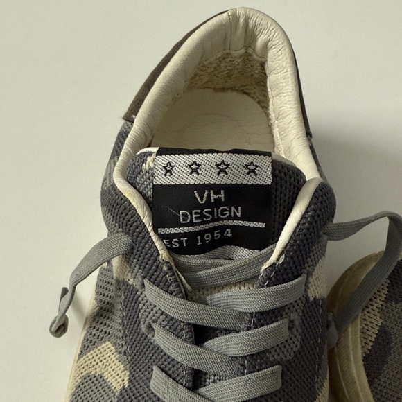 Vintage Havana Size7 style: Fly Camo Multi. Knit sneakers. Soft/comfortable wear - Picture 2 of 3